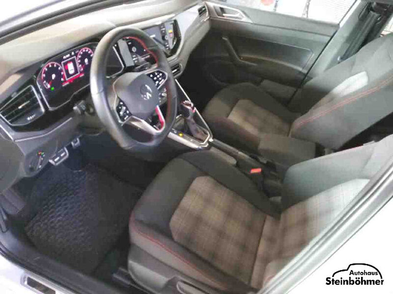 Volkswagen Polo GTI 2.0TSI DSG IQ. Light AppCon SHZ