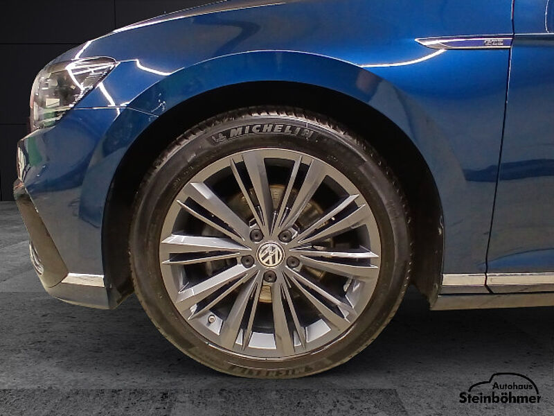 Volkswagen Passat Variant GTE Navi Pano Leder R-Line-DCC