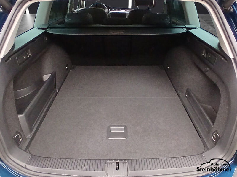 Volkswagen Passat Variant GTE Navi Pano Leder R-Line-DCC