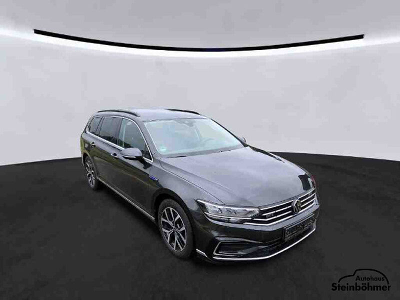 Volkswagen Passat Variant GTE 1.4TSI DSG LED NAV Pro AHK