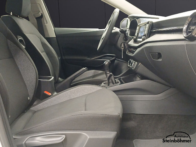SKODA Fabia Active 1.0MPI LED Sitzhzg. Parkpilot