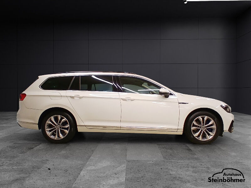 Volkswagen Passat Variant GTE Standhzg AHK LED RearView