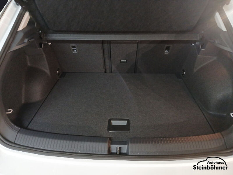 Volkswagen T-ROC Style 1.5TSI Navi LED RearView Sitzhzg,