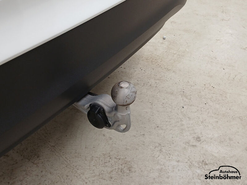 Volkswagen Tiguan GOAL 1.5eTSI Navi IQLIGHT AHK Keyless