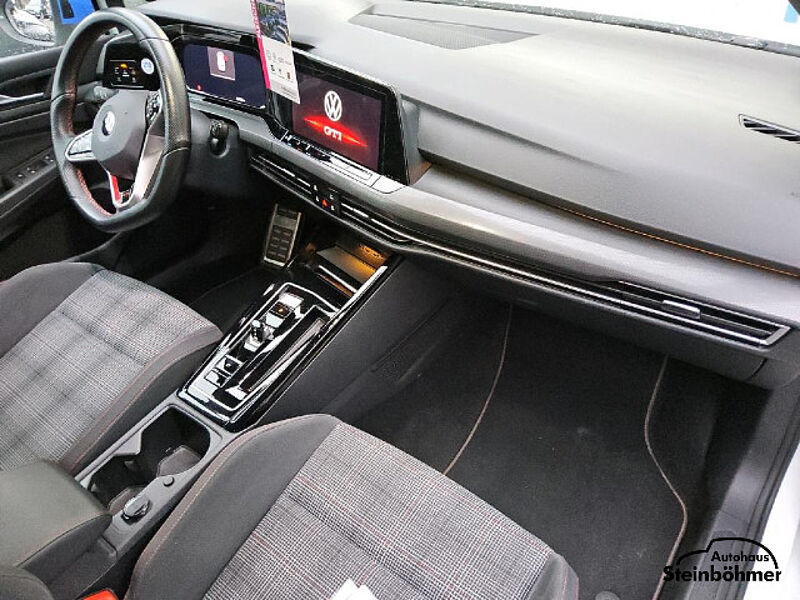 Volkswagen Golf GTI 2.0TSI DSG LEDPlus NAV ACC SHZ RearView