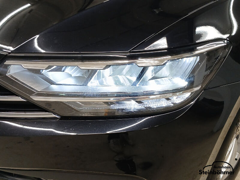 Volkswagen Passat Variant 2.0TDI DSG LED AHK Standhzg