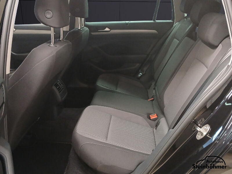 Volkswagen Passat Variant 2.0TDI DSG LED AHK Standhzg
