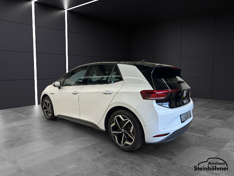 Volkswagen ID.3 Pure Performance 110kW LED NAV SHZ RearView