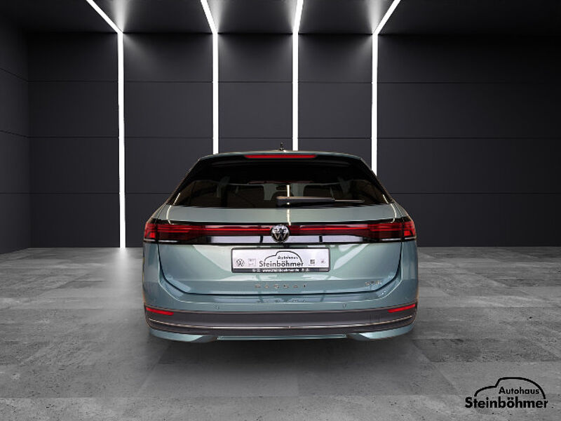 Volkswagen Passat Business 1.5eTSI DSG LED NAV AHK ACC