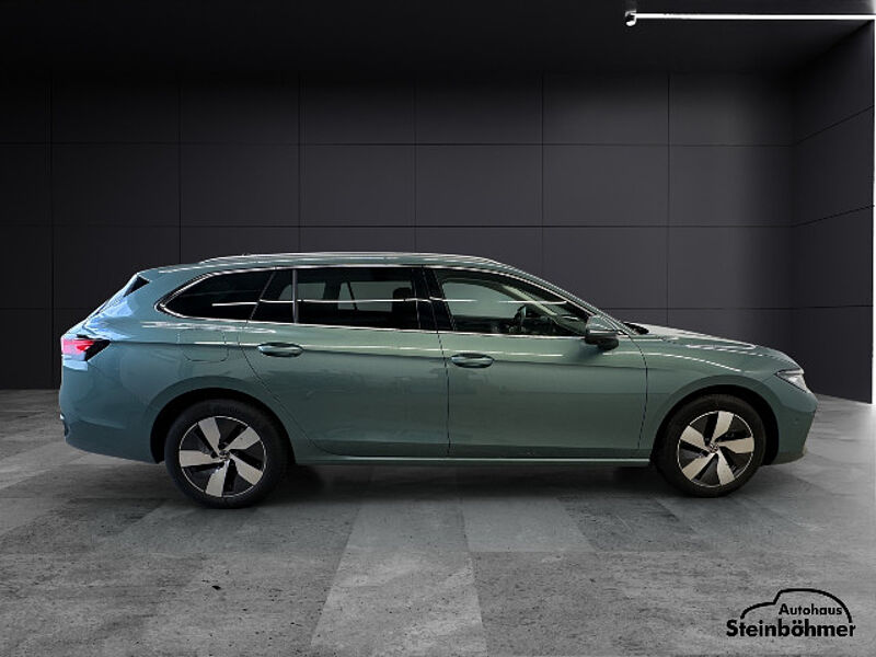 Volkswagen Passat Business 1.5eTSI DSG LED NAV AHK ACC