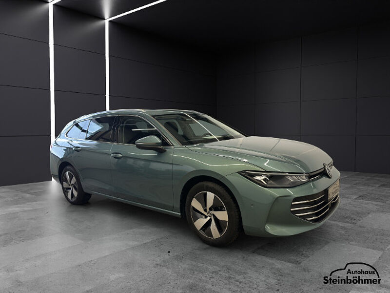 Volkswagen Passat Business 1.5eTSI DSG LED NAV AHK ACC