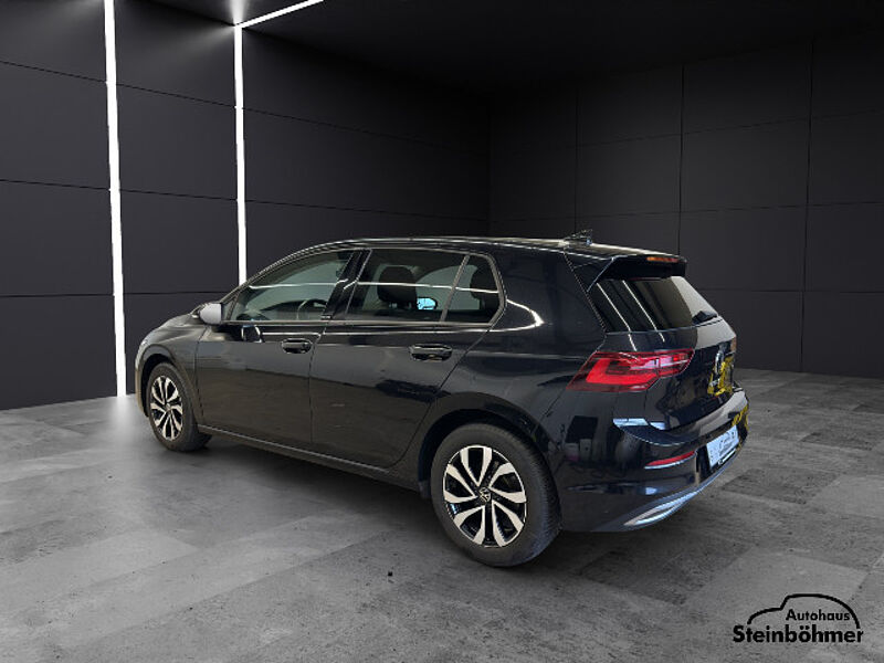 Volkswagen Golf Life 1.5TSI ACTIVE IQ. Light NAVI AppCon