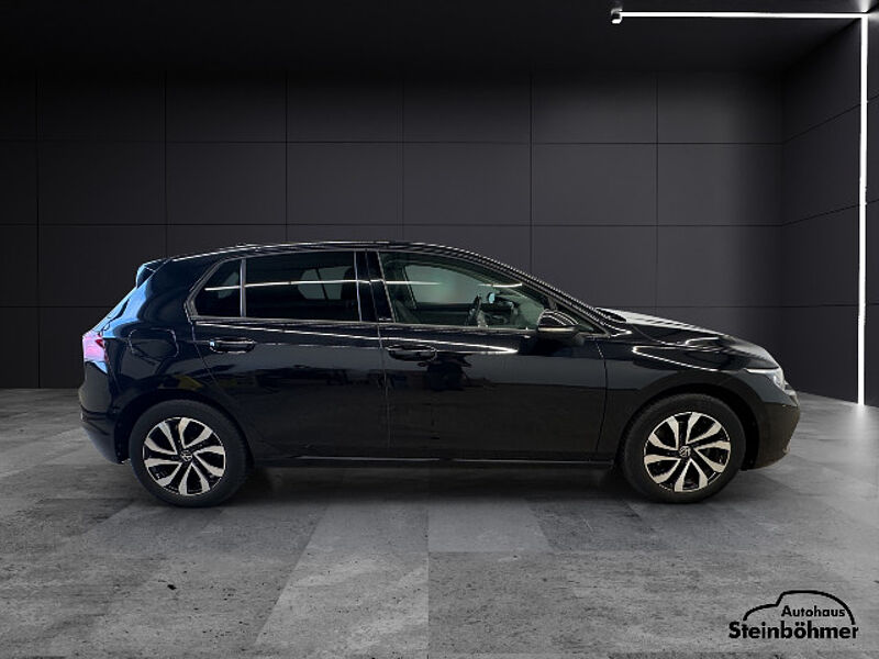 Volkswagen Golf Life 1.5TSI ACTIVE IQ. Light NAVI AppCon