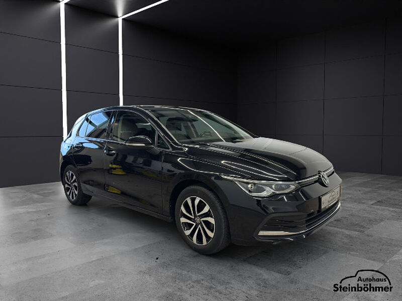 Volkswagen Golf Life 1.5TSI ACTIVE IQ. Light NAVI AppCon