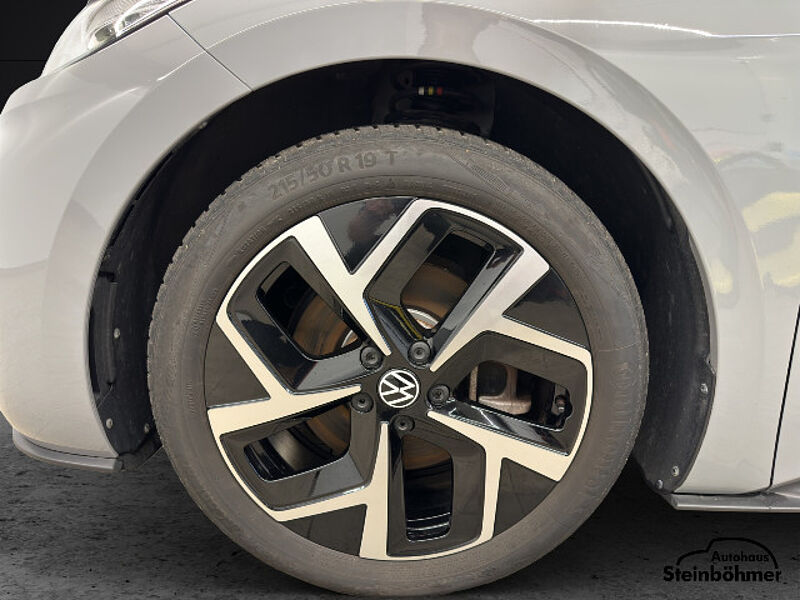 Volkswagen ID.3 Pro 150kW LED AppCon Wellington LaneAssist