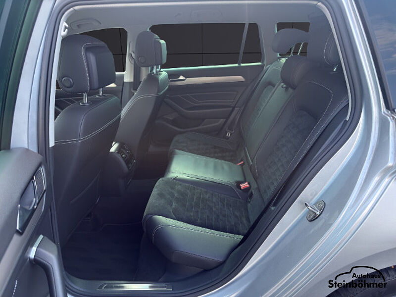 Volkswagen Passat Variant Elegance 2.0TDI DSG Navi AHK