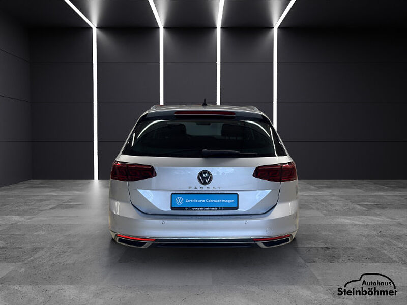 Volkswagen Passat Variant Elegance 2.0TDI DSG Navi AHK