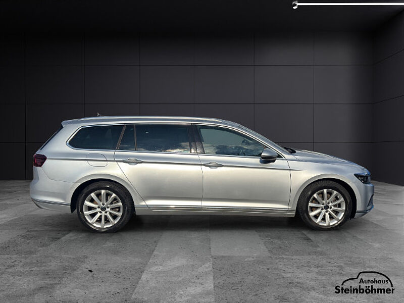 Volkswagen Passat Variant Elegance 2.0TDI DSG Navi AHK