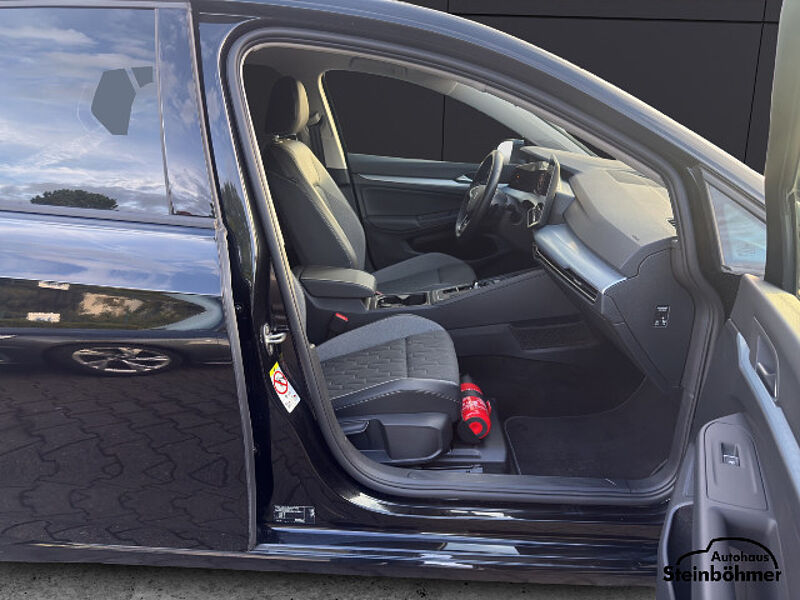 Volkswagen Golf GOAL 1.5eTSI DSG LED Keyless Sideassistes
