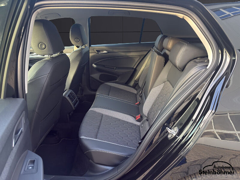 Volkswagen Golf GOAL 1.5eTSI DSG LED Keyless Sideassistes