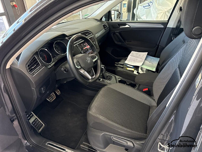 Volkswagen Tiguan ACTIVE 2.0TDI DSG LED NAV AHK ACC SHZ