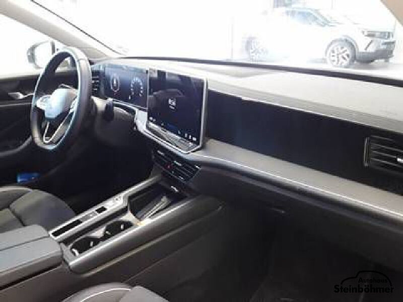 Volkswagen Passat Business 2.0TDI DSG LED NAV AHK ACC SHZ